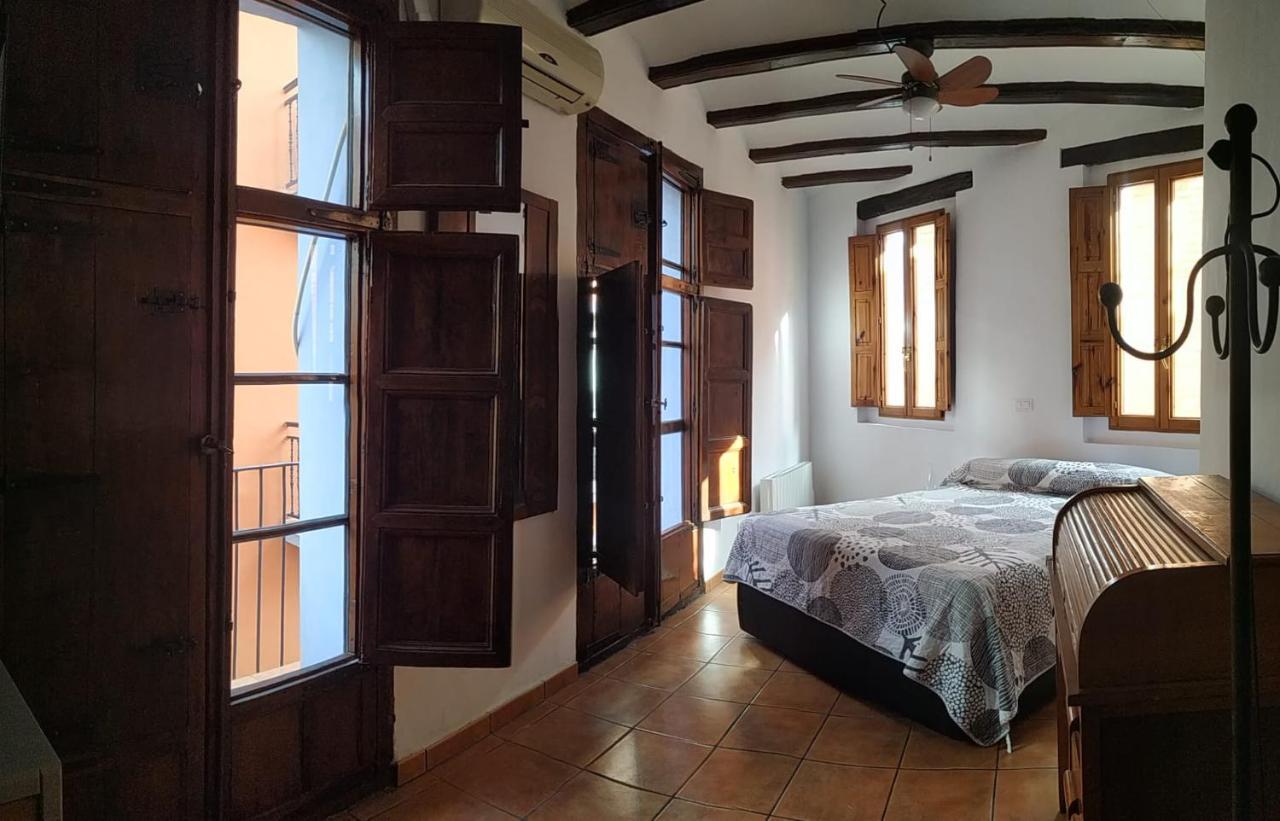 Bonito Apartamento Con Encanto En Casco Antiguo Ron 7 Valenciayole Apartment Luaran gambar