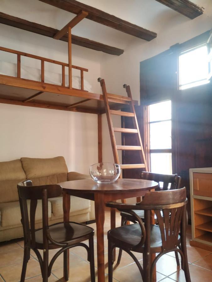 Bonito Apartamento Con Encanto En Casco Antiguo Ron 7 Valenciayole Apartment Luaran gambar
